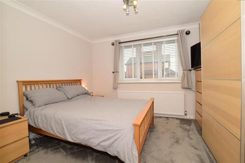 56 Main Road, Sutton At Hone, Dartford, DA4 9EU
