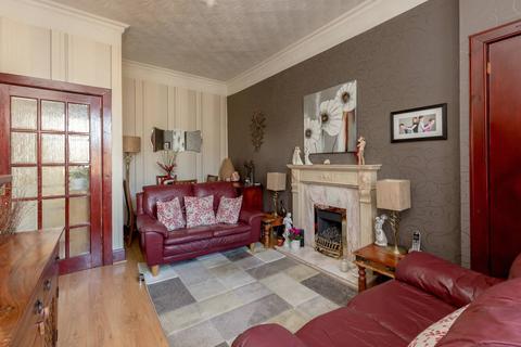 8 Beechwood Terrace, Edinburgh, EH6 8DE