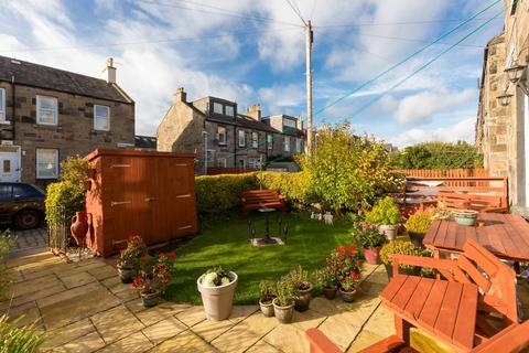 8 Beechwood Terrace, Edinburgh, EH6 8DE