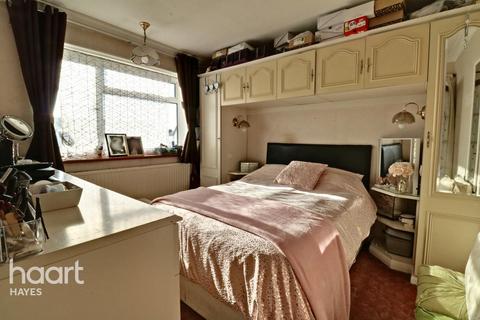 9 Middleton Road, Hayes, UB3 2RD