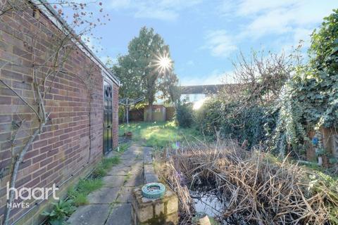 9 Middleton Road, Hayes, UB3 2RD