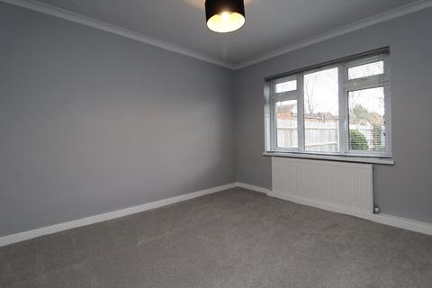 51 Oak Way, Feltham, TW14 8AT