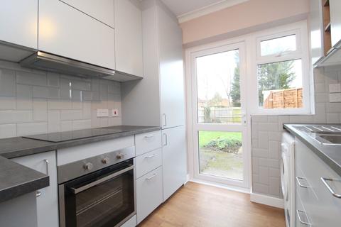 51 Oak Way, Feltham, TW14 8AT