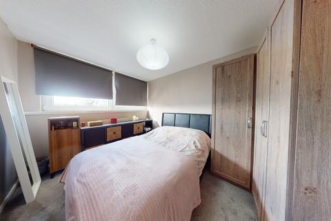7 Coates Walk, Brentford, TW8 0LU