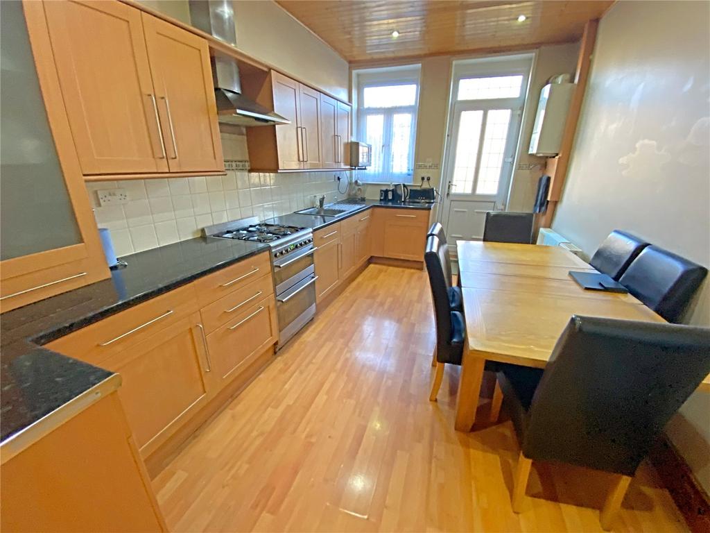 Pemberton Drive, Bradford, West... 7 bed terraced house £275,000