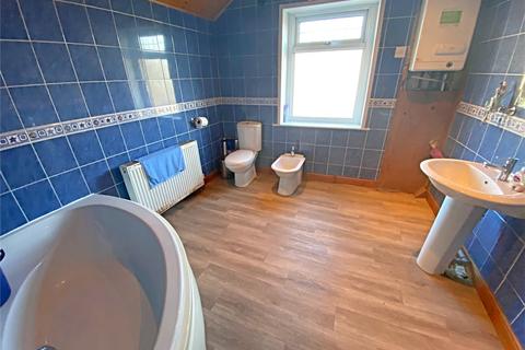 25 Pemberton Drive, Bradford, BD7 1RA