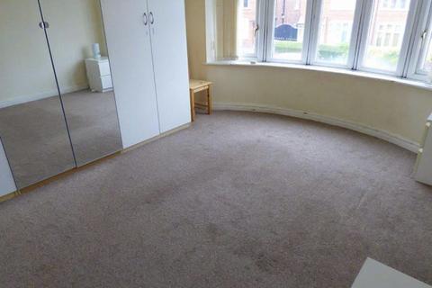 8 Ashdene Road, Manchester, M20 4WX