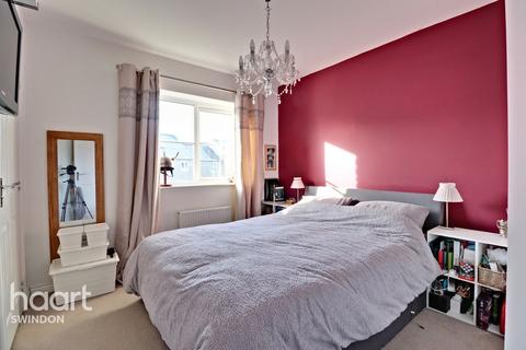 42 Cowleaze, Purton, Swindon, SN5 4FQ