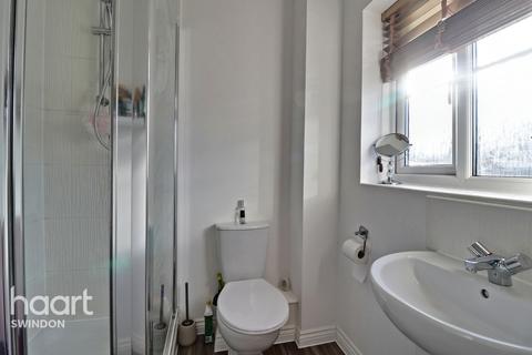 42 Cowleaze, Purton, Swindon, SN5 4FQ