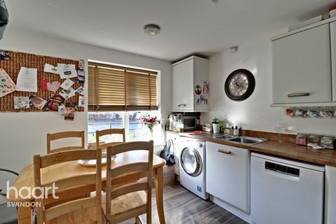 42 Cowleaze, Purton, Swindon, SN5 4FQ