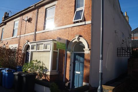 6 bedroom end of terrace house to rent - West Avenue, Derby DE1