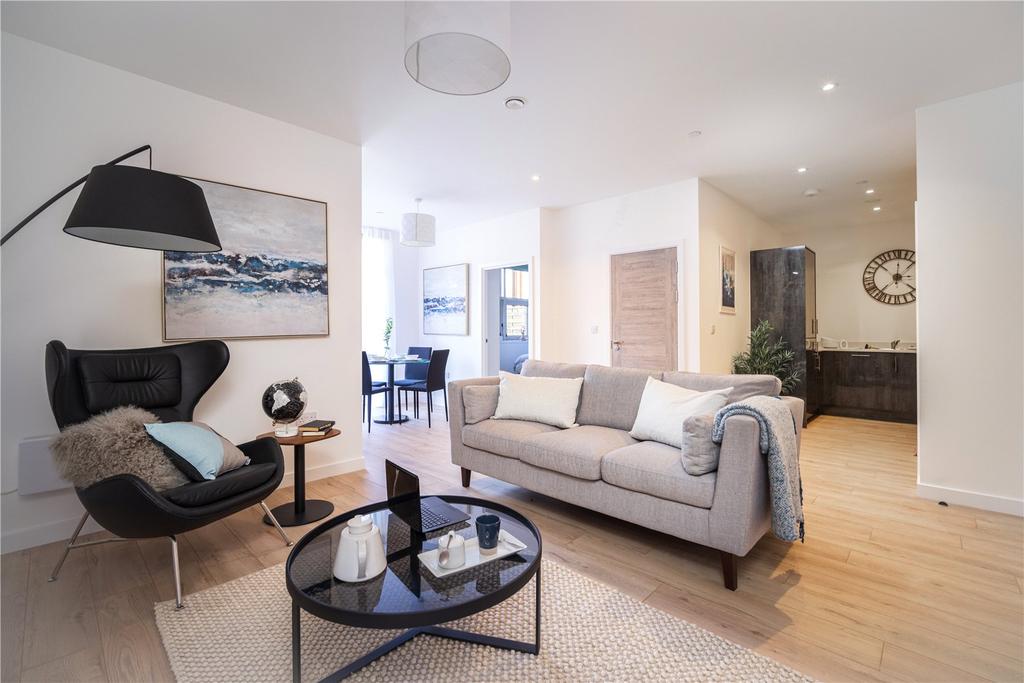 Plot 3, Show Home
