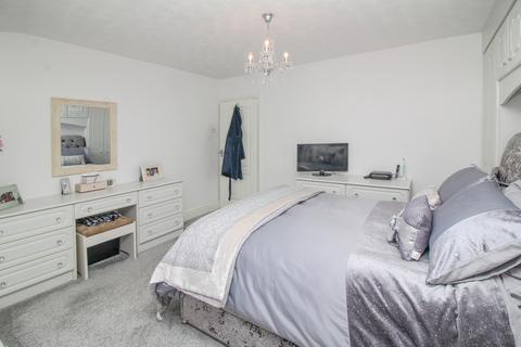 8 Beach Road, Fleetwood, FY7 8PT