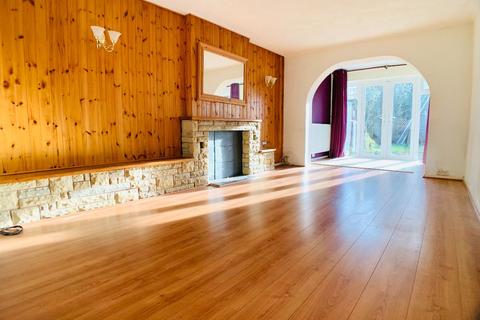 39 Ashdale Drive, Birmingham, B14 4TX