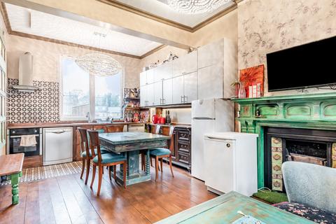 16 Shell Road, London, SE13 7TW