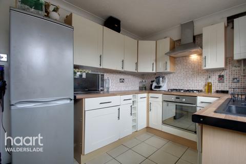 9 Iris Close, Chatham, ME5 9QD