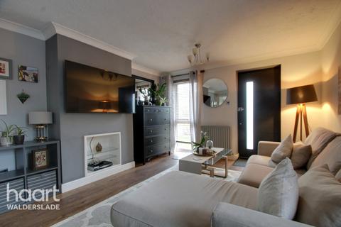 9 Iris Close, Chatham, ME5 9QD