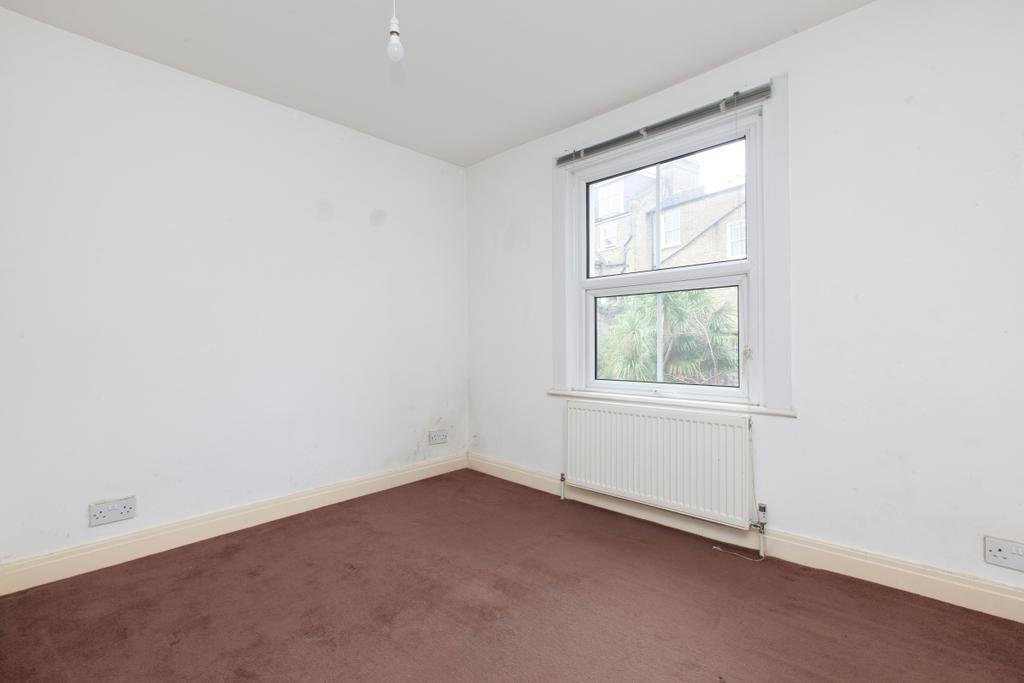Apartment in Finsbury Park - View 3