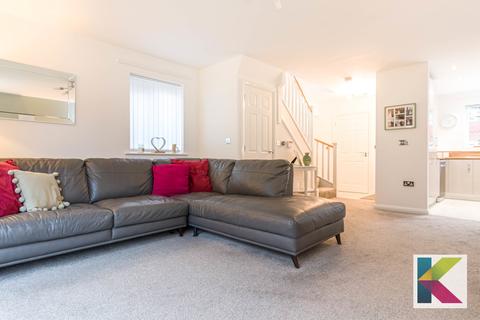 56 Walter Mills Way, Oldham, OL4 3FU