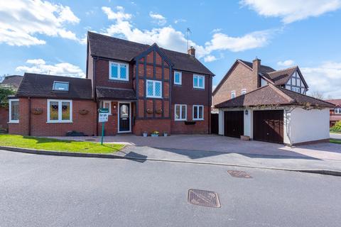 2 Driftway Road, Hook, RG27 9SB