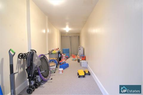 106 Duncroft Avenue, Coventry, CV6 2BW