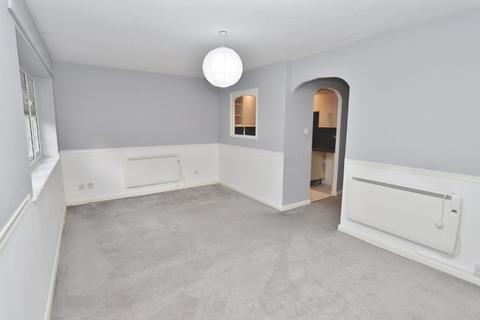 10 Barkwood Close, Romford, RM7 7AG