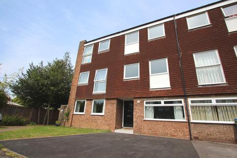 undefined, Alston Close, Thames Ditton KT6
