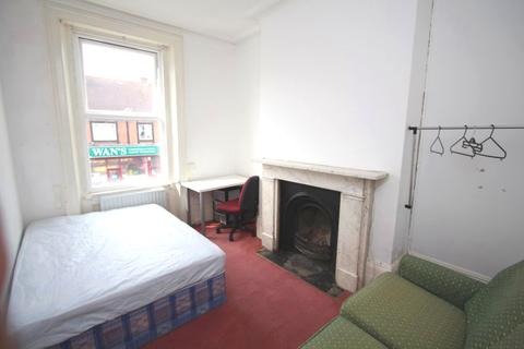 6 bedroom maisonette to rent - Kingston Upon Thames KT1