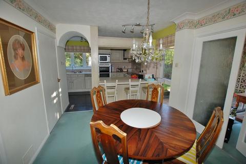 4 bedroom detached house for sale, North Grays