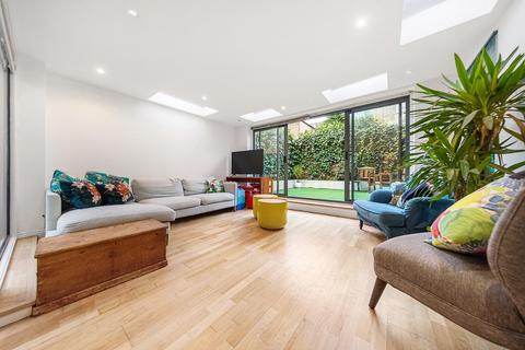 Flat 1, 28 Rattray Road, London, SW2 1BD