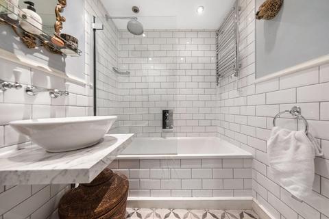 Flat 1, 28 Rattray Road, London, SW2 1BD