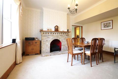 15 Lower Park Road, Belvedere, DA17 6EF