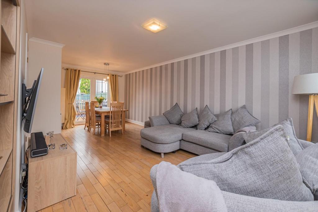 Smithfield Meadows, Alloa 3 bed detached house £174,995