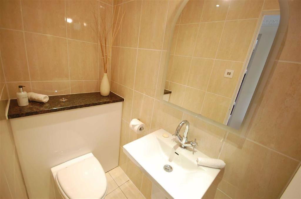 Cloak room