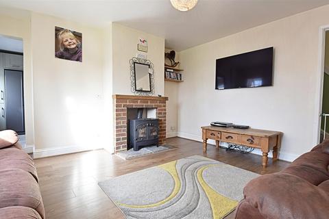 2 Forge Meads, Wittersham, Tenterden, TN30 7PE