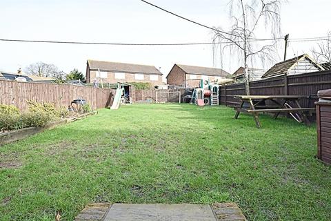 2 Forge Meads, Wittersham, Tenterden, TN30 7PE