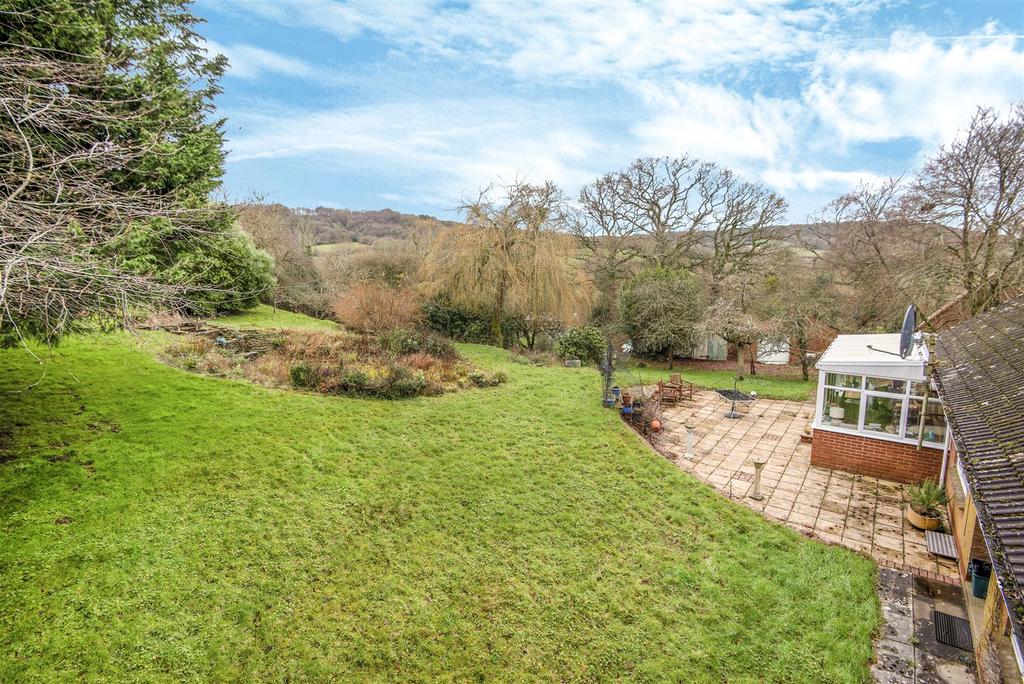 Ford Street, Wellington 4 bed bungalow £595,000