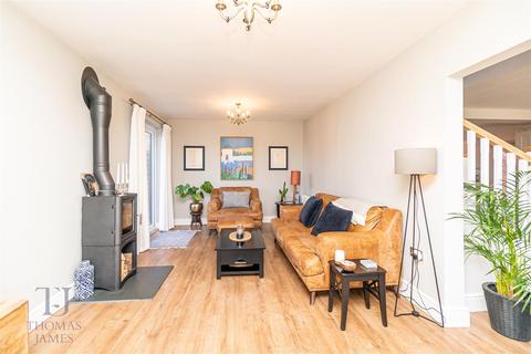 36 Greythorn Drive, West Bridgford, Nottingham, NG2 7GG