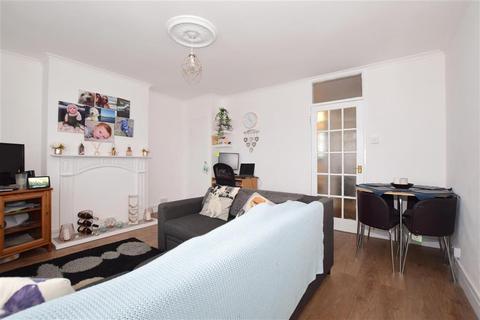 151 Kingsdown Avenue, South Croydon, CR2 6QN