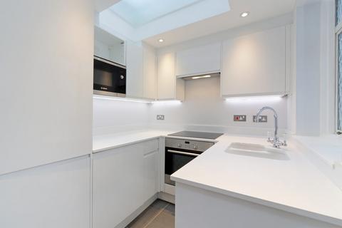 2 bedroom flat for sale, Rutland Gate, Knightsbridge, SW7
