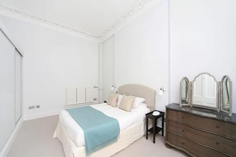 2 bedroom flat for sale, Rutland Gate, Knightsbridge, SW7