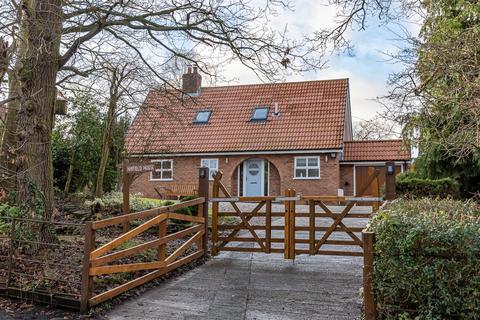 Hayfield House Main Street, Kirby Misperton, Malton, YO17 6XL