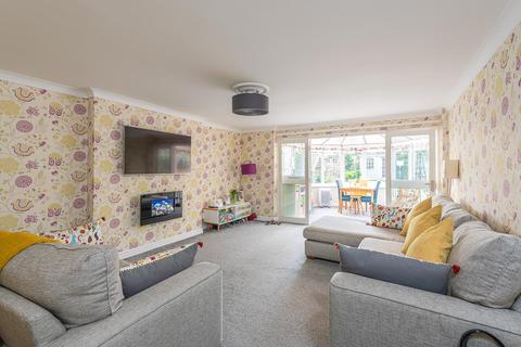 10 Leat Close, Norton, Malton, YO17 9EQ