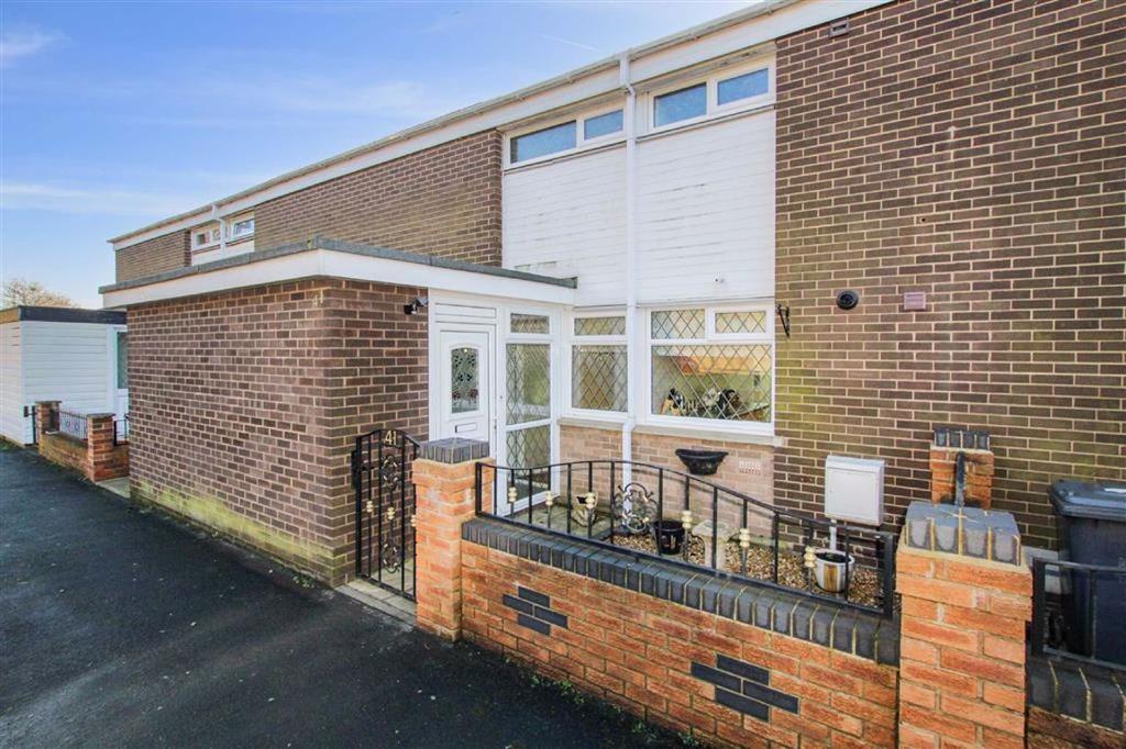 Fawcett Way, Wortley, Leeds, West Yorkshire, LS12 3 bed townhouse £