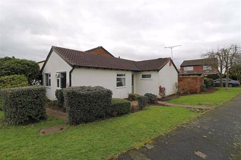 24 Hathaway Drive, Warwick, CV34 5RD