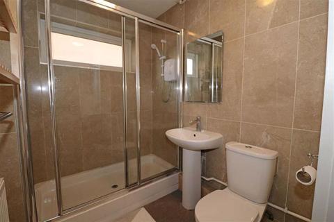 24 Hathaway Drive, Warwick, CV34 5RD
