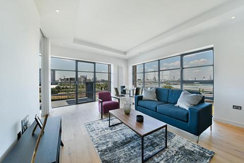 2 bedroom apartment to rent, Amelia House, London City Island, London, E14