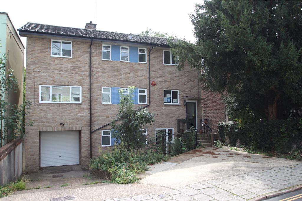 St. Annes Crescent, Lewes, BN7 4 bed detached house £900,000