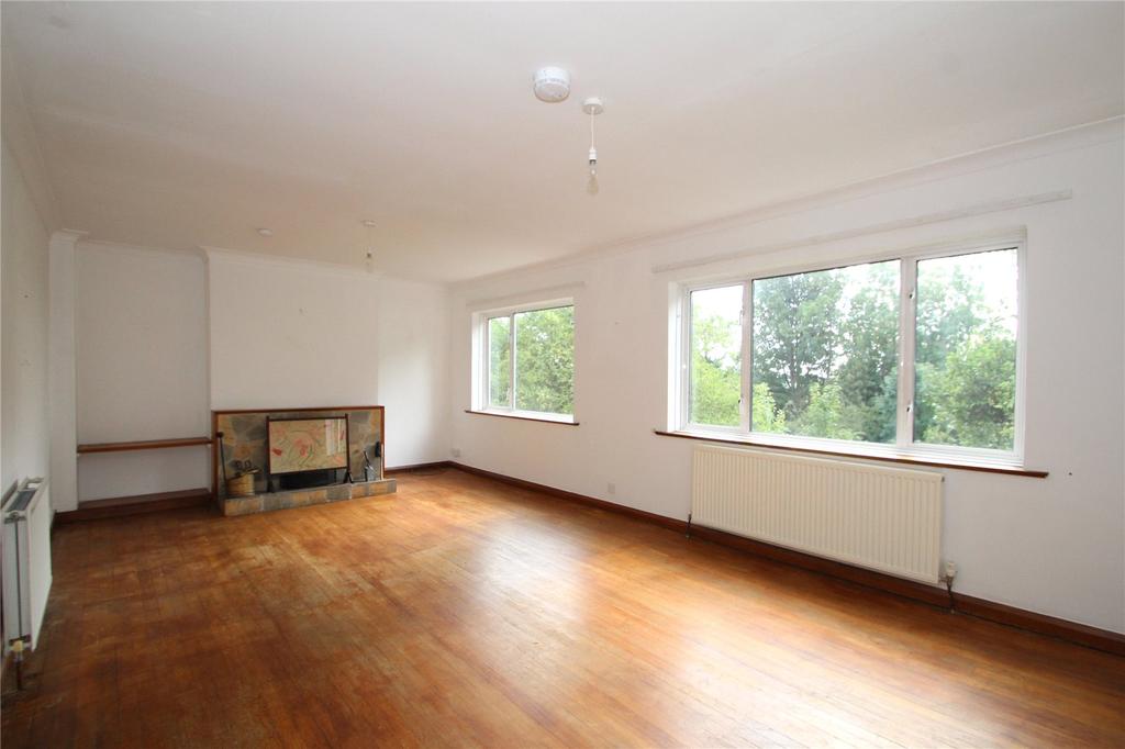 St. Annes Crescent, Lewes, BN7 4 bed detached house £900,000