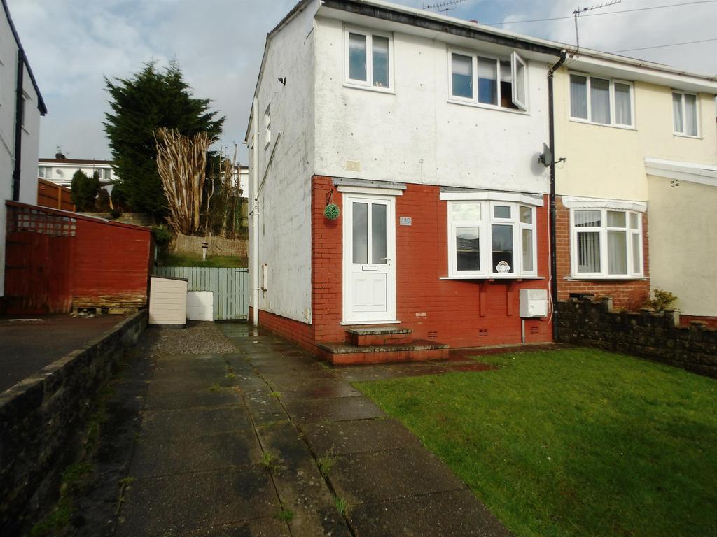 Meadow Rise, Brynna, Pontyclun, CF72 9TG 2 bed semidetached house £